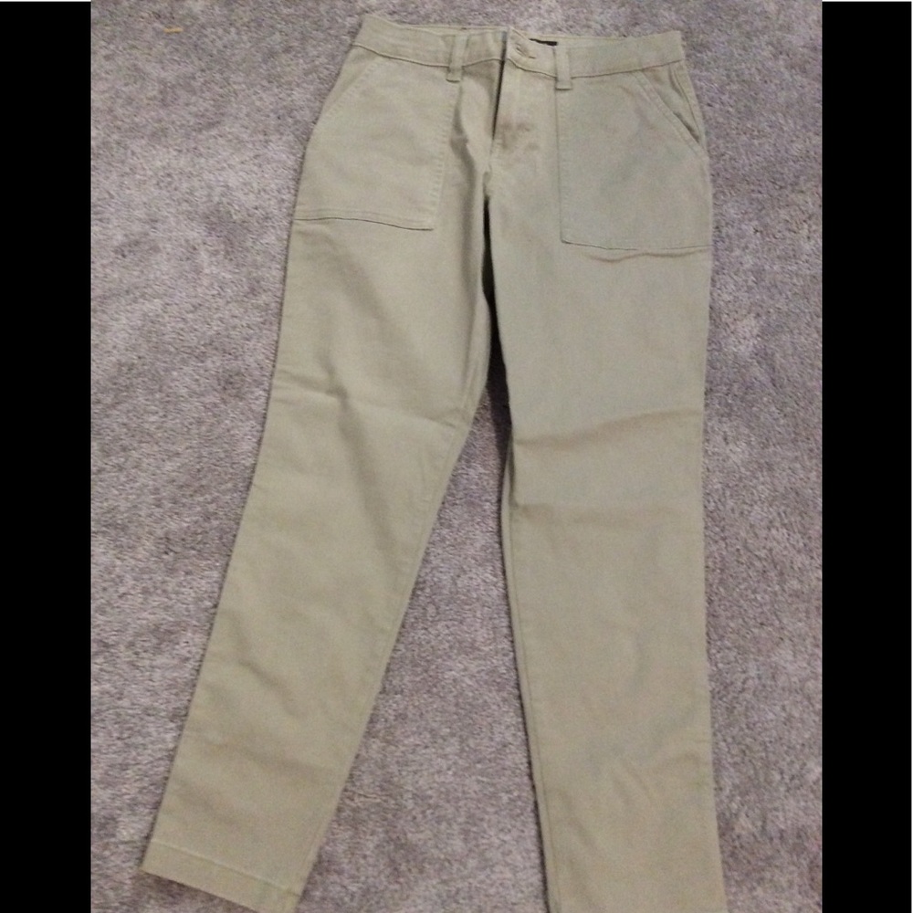 Lee tapered leg regular fit mid rise khaki pants